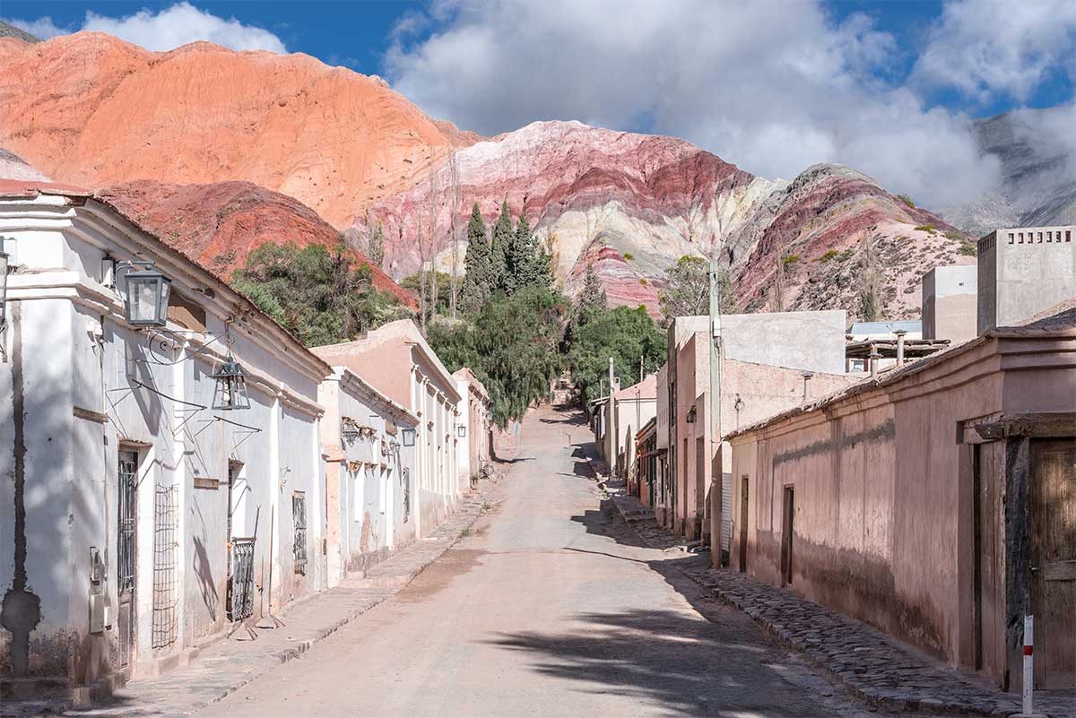 village de Purmamarca au nord de l'argentine