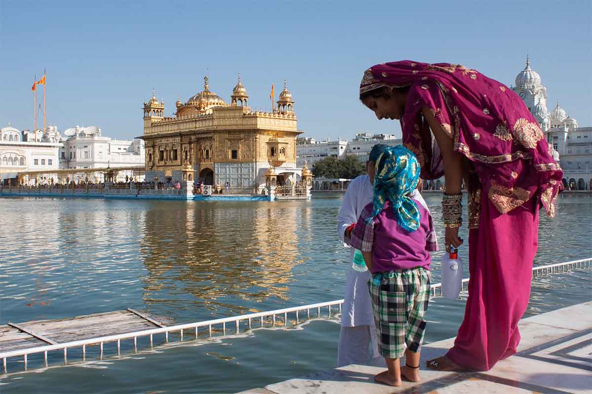 temple d'or à Amritsar en Inde