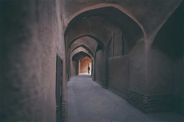 à Yazd en Iran avec une agence locale